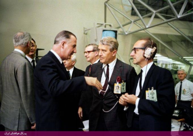 جورج ادوین مولر، رهبر نخستین ماموریت فرود سرنشین دار در ماه و پدر شاتل فضایی