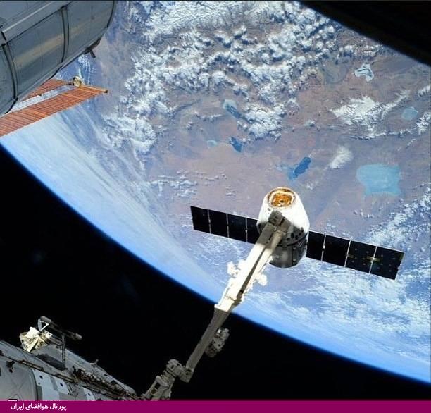 دو تصویر فضایی از زمین 