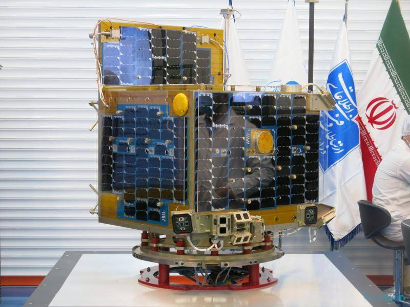 ماهواره ظفر به سازمان فضایی ایران تحویل داده شد