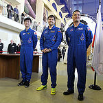 CG4G9036 --- (6 May 2015) --- At the Gagarin Cosmonaut Training Center in Star City, Russia, Expedition 44/45 crewmembers Kimya Yui of the Japan Aerospace Exploration Agency (left), Oleg Kononenko of the Russian Federal Space Agency (Roscosmos, center), a